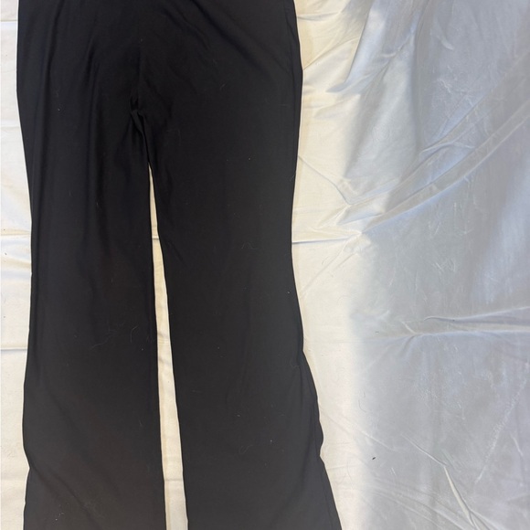 Simply Vera Wang women’s boot cut pants - Picture 2 of 3